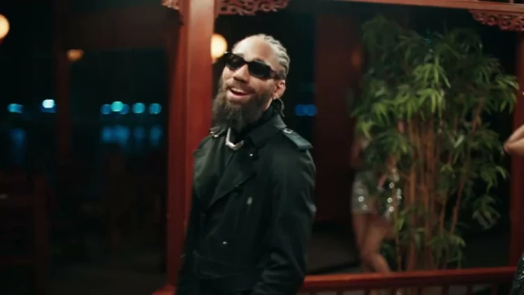 Phyno – BBO (Bad Bvcthes Only) Video