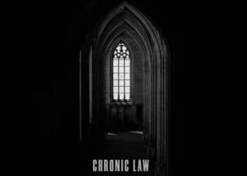 Chronic Law – Walk With Faith